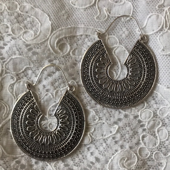 New! Gypsy Drop Earrings - Picture 11 of 14